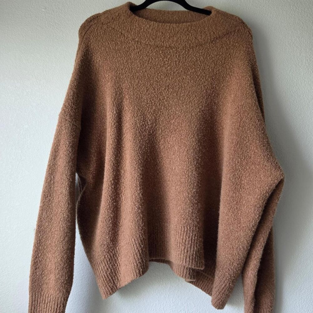 No-brand Women's Brown and Cream Jumper